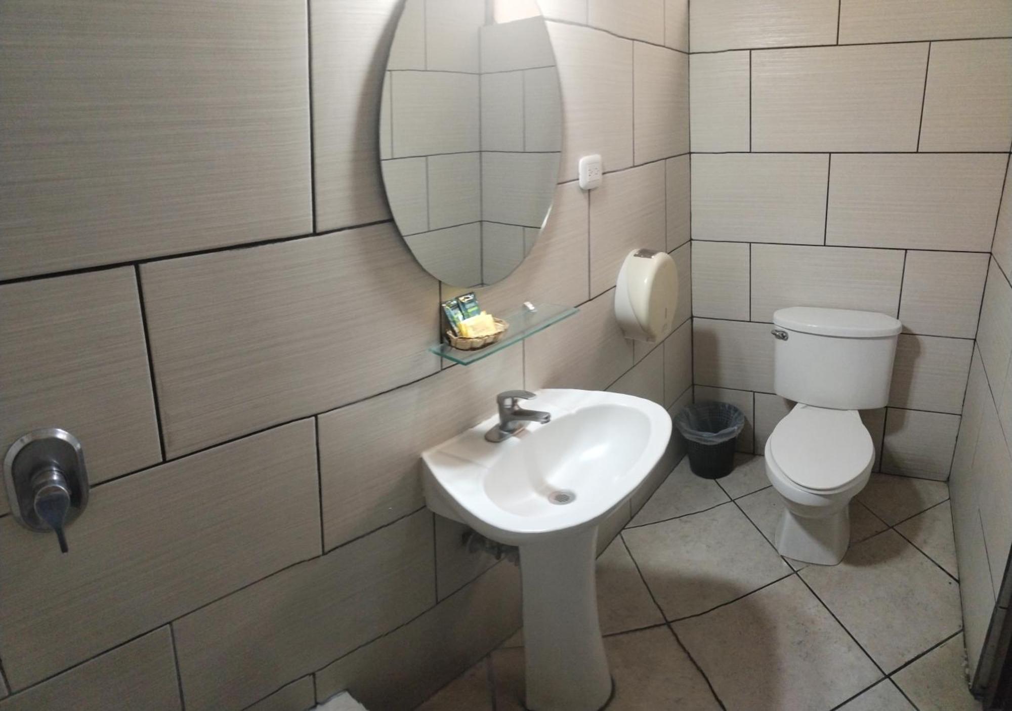 Hotel Capri Γουατεμάλα Εξωτερικό φωτογραφία